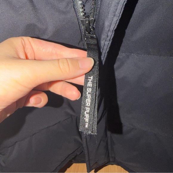 Aritzia Super Puff Reglar Length Black Puffer Jacket with Hood - Picture 9 of 16